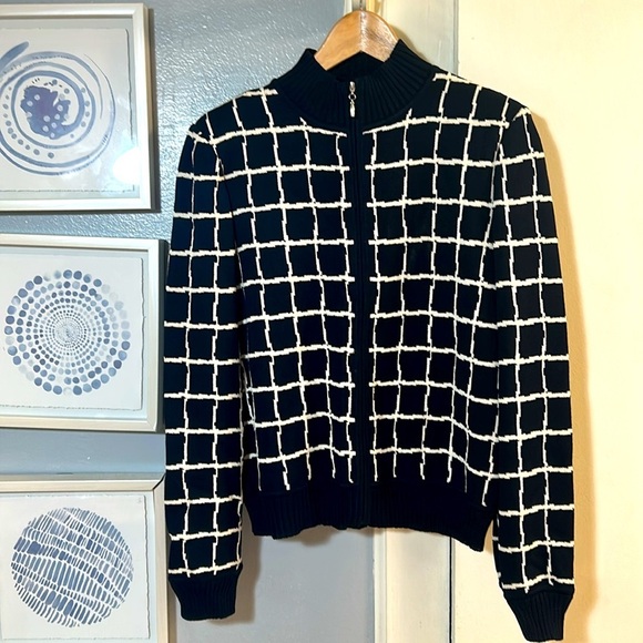 St. John Window Pain Women’s Size 8 Navy Blue White Sweater Jacket Zipper Front - Picture 8 of 8